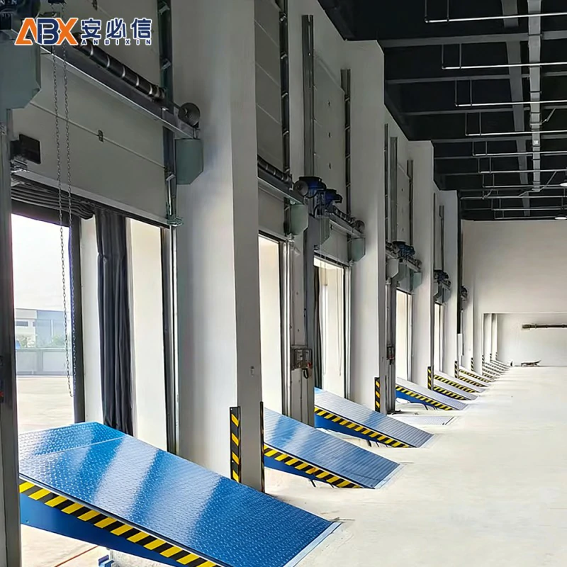 武威市垂直滑升门